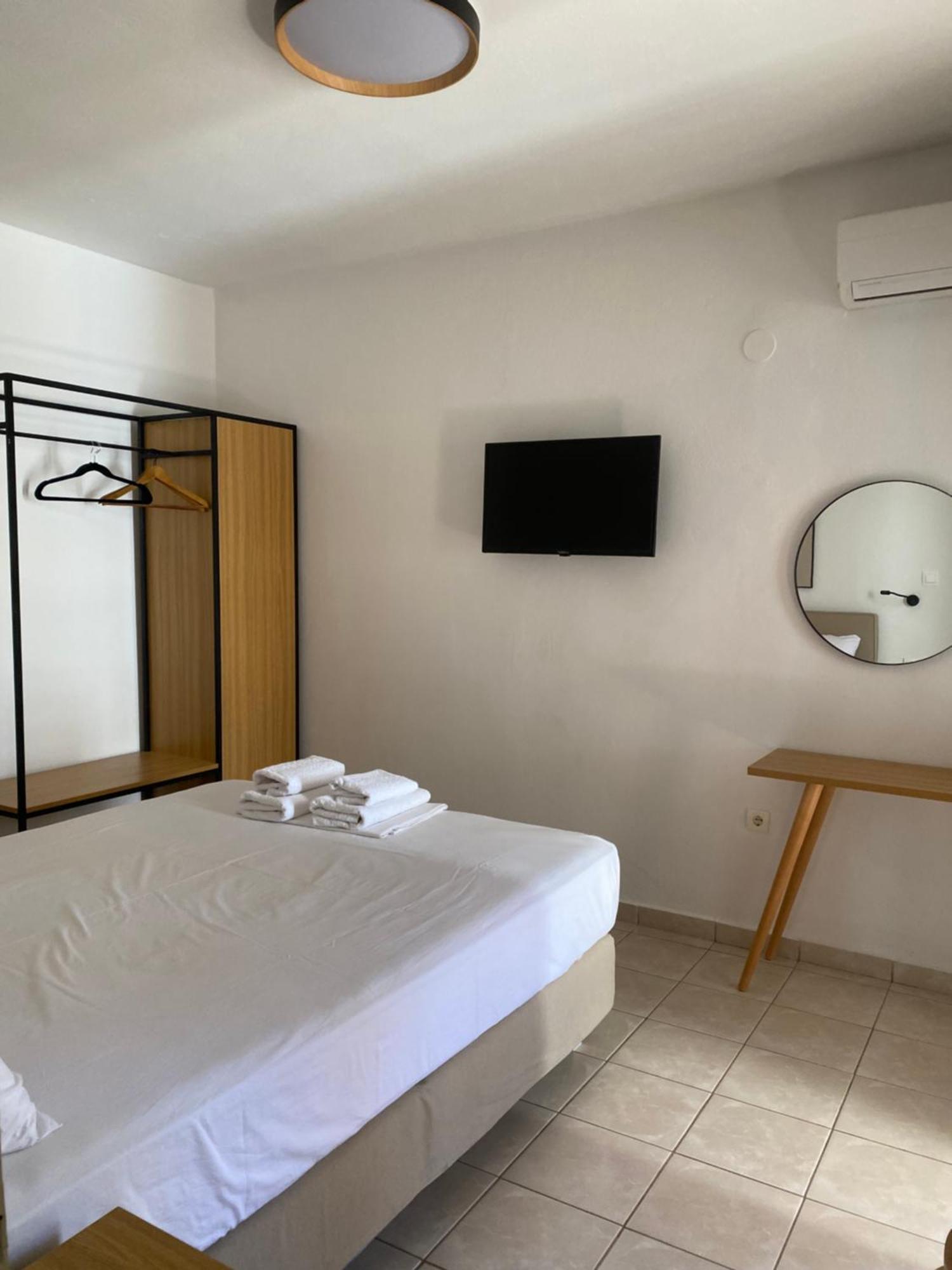 Georgoudi Apartments Nikiti  Extérieur photo